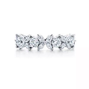 Tiffany Victoria®
Alternating Ring in Platinum